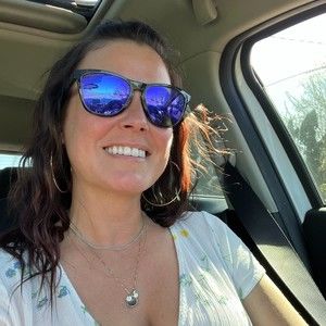 Meet your Posher, Traci